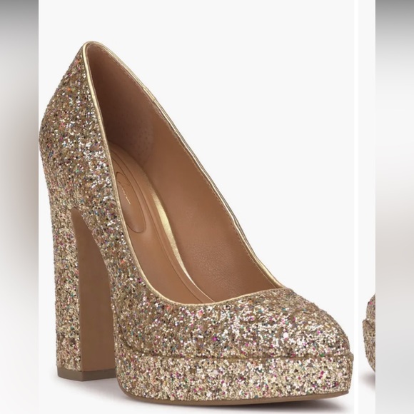 Jessica Simpson Shoes - Jessica Simpson Glynis Platform Pump (Party Gold)